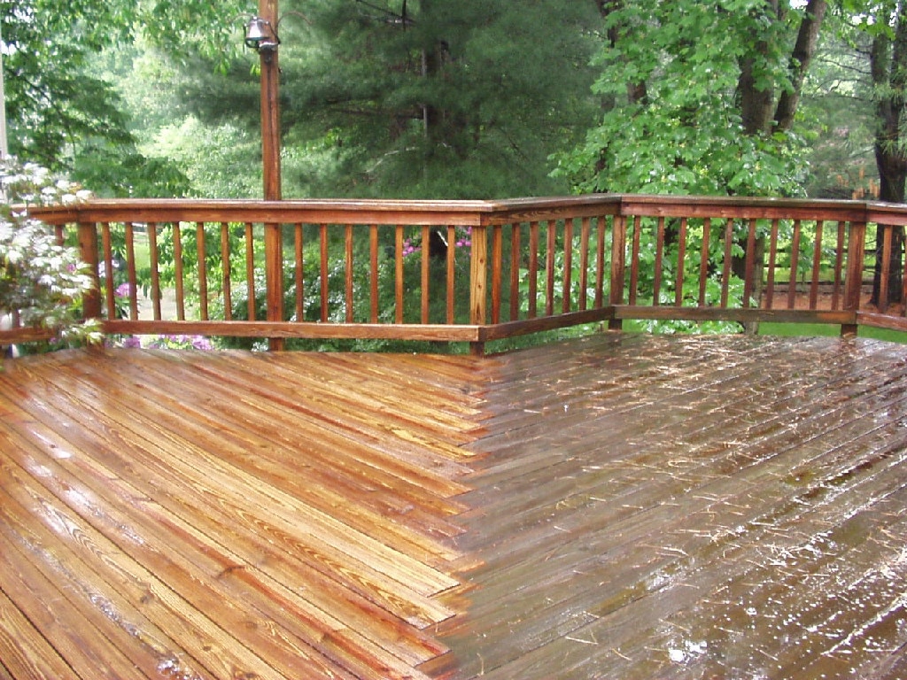 wooddeck pressure wawshing before and after